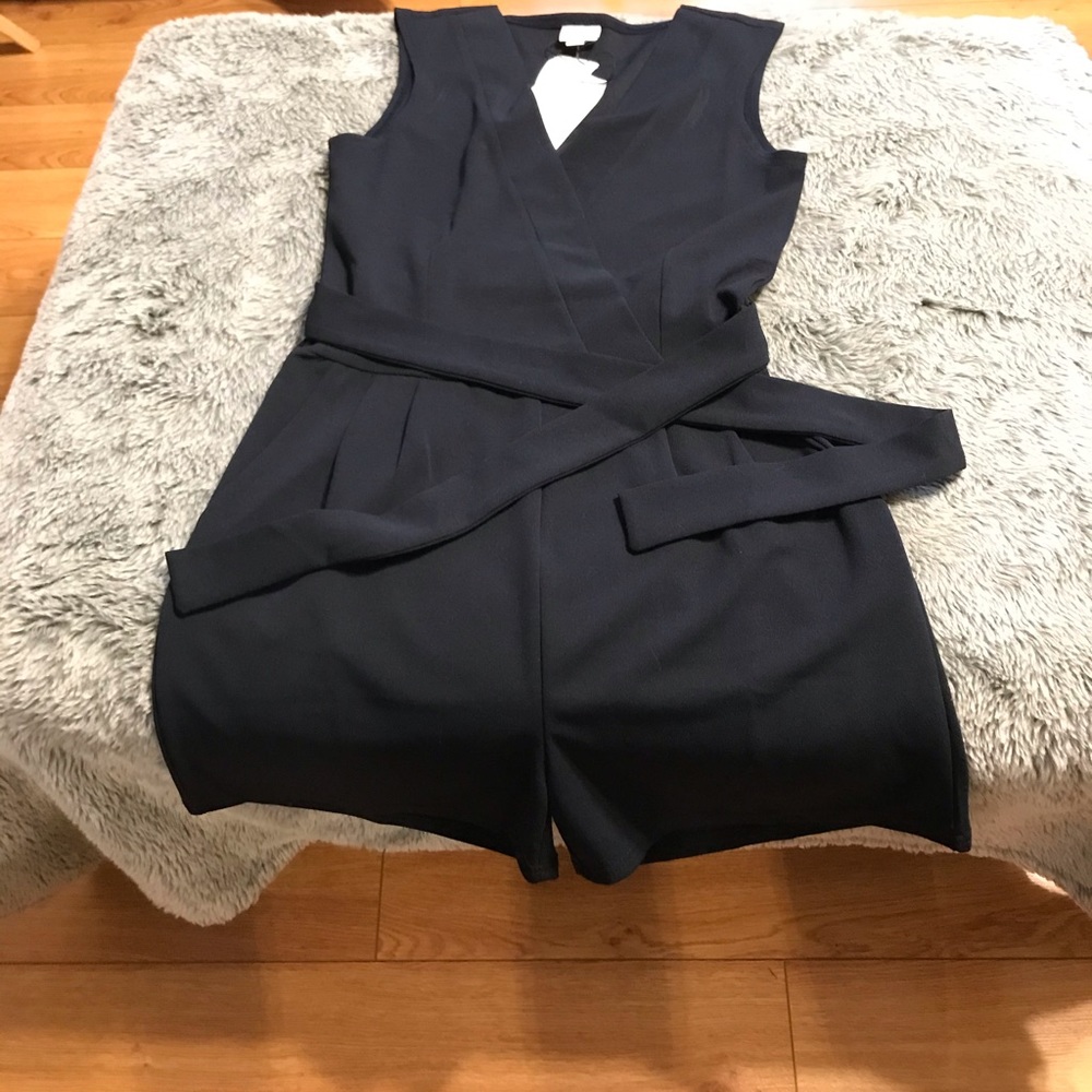 Navy jumper